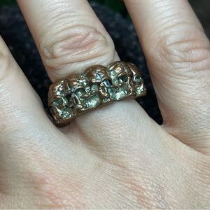 Punk Goth Whimsigoth Patinaed Bronze Multiple Skulls Ring Band Size 7